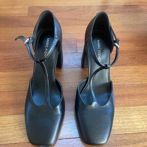 Marc Fisher black block heels Sz 8